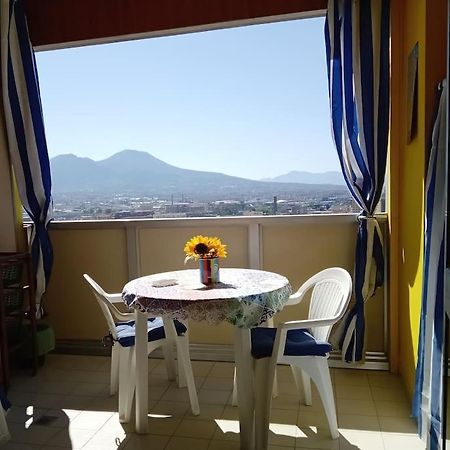 Dreaming Vesuvio Napoli Apartment Exterior photo